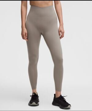 NWT lululemon Glow Up™ Super-High-Rise
Tight 25" Length, Size 8